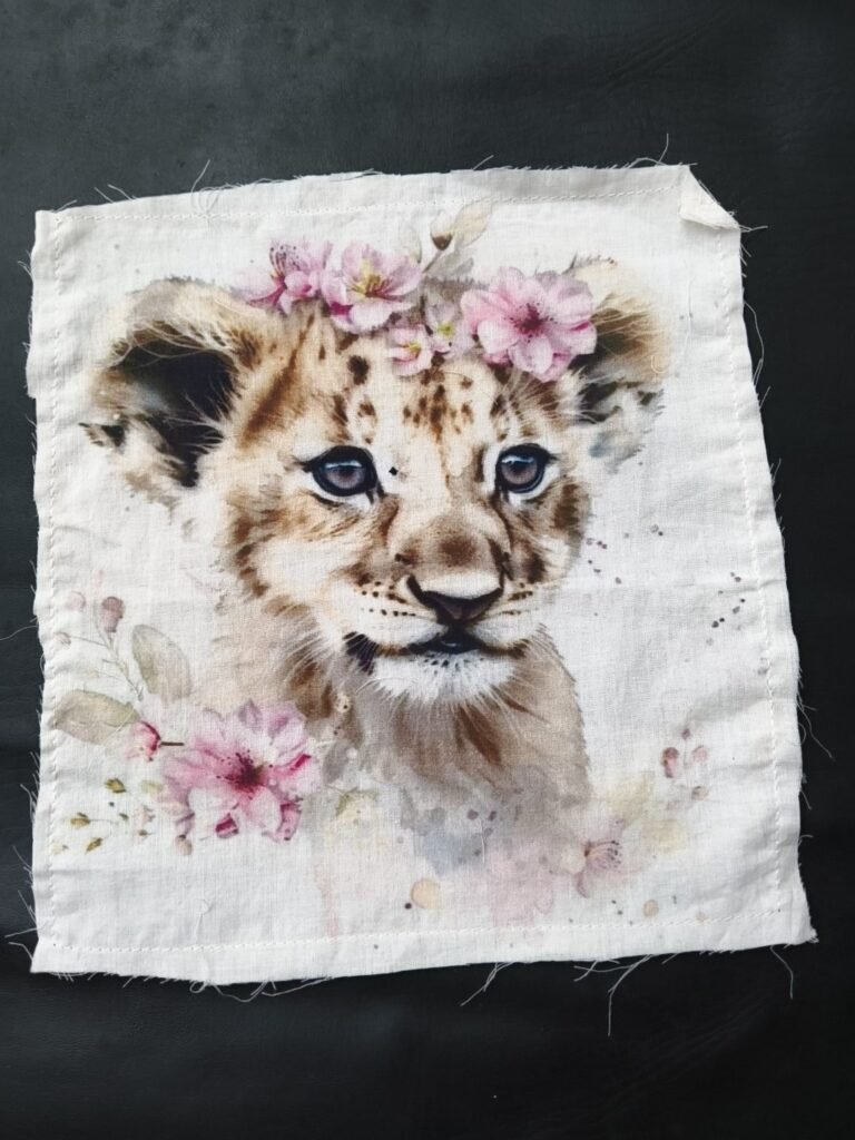 Lion Cub Artwork Print Cotton Fabric Sew Onn Patch 7.5 x 7.5 Inch - SP0001