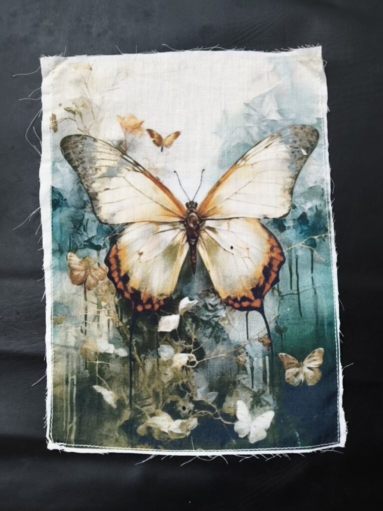 Butterfly Print Cotton Fabric Sew Onn Patch 9 x 6.5 Inch – SP0007