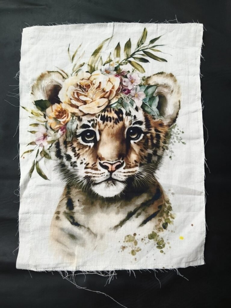 Lion Cub Artwork Print Cotton Fabric Sew Onn Patch 11 x 8 Inch – LP0025